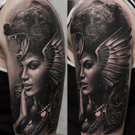 Tattoos - Girl with bear hat - 115882